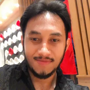 E Lam K - Guru bahasa inggris - Jakarta