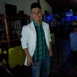 Juan - Profe de canto - Medellín