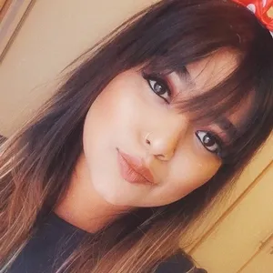 Zahra - Make-up tutor - Durban