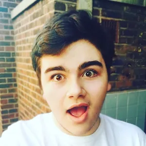 George - English tutor - London