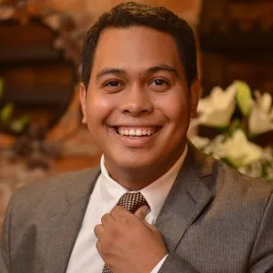 João - Professor de reforço escolar - Macapá