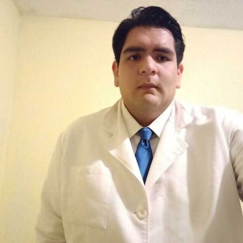 Zira Fernando Morelia,Michoacán Graduado Como Cirujano Dental Con