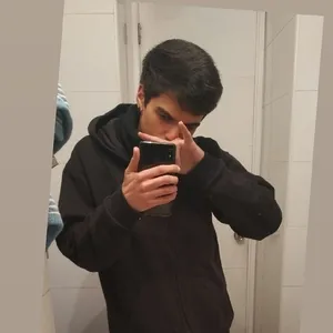 Stefano - prof de SQL - Huechuraba