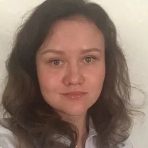 Yulia - Prof de russe - Compiègne