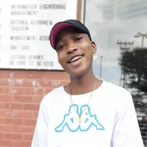 Siyanda - Geography tutor - Durban