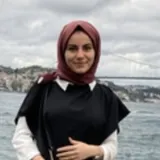 Demet - Tarih öğretmeni - İstanbul