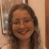 Thaís - Professor de língua portuguesa e literatura - Centro
