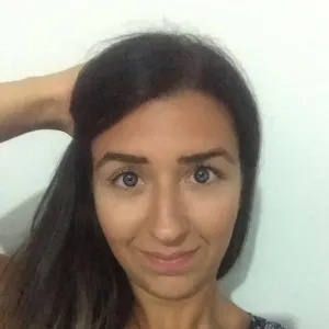Kübra - Matematik öğretmeni - 