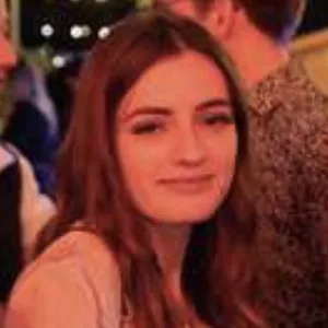Ines - Prof de maths - Paris