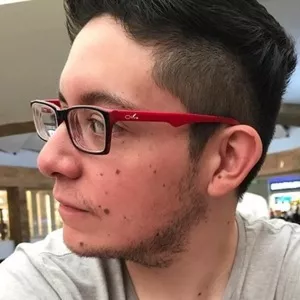 Alejandro - Profesor de biología - CDMX