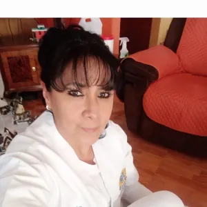 Laura - profesor de derecho laboral - Tlalnepantla