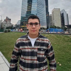 Marcos - profesor de microeconomía - Ituzaingó