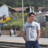 Omar - Profesor de física - 