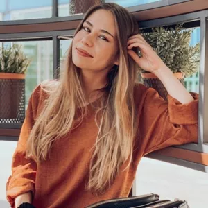 Catarina - Professor de Biologia - Rio Tinto