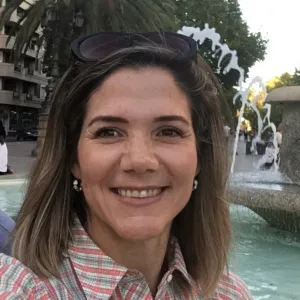 Claudia - profesor de orientación profesional - Linares