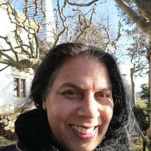 Julie - Prof d'anglais - Bâle