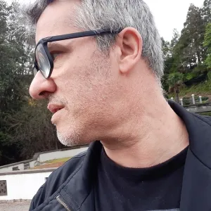 José - Prof de iniciação à informática - Valadares