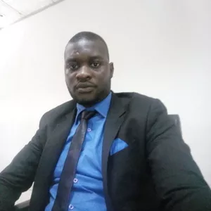 Moses - Algebra tutor - Lagos