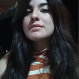 Fiorella - Profe de historia - Pergamino