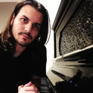 Rodrigo - Prof de piano - Tijuca