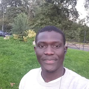 Mouhamed - Prof d'anglais - Aulnoy-lez-Valenciennes