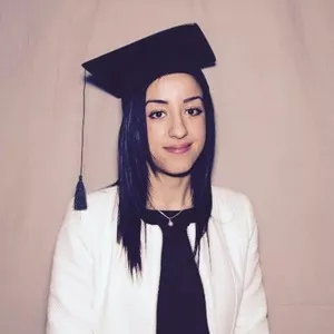 Sarah - Prof de maths - Vitrolles