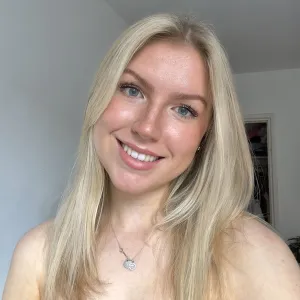 Ffion - Welsh tutor - Clydach