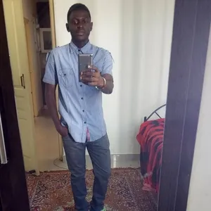 Mesut - Prof d'initiation informatique - Savigny-sur-Orge