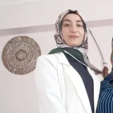 Reyhan - Tarih öğretmeni - 