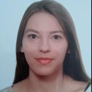Laura - Profe de matemática - Almazora