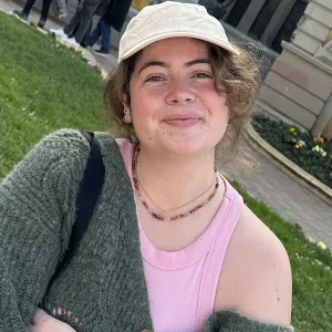 Manon - Prof de fle - français langue étrangère - Montpellier