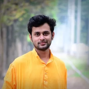 Ayaan - Geography teacher - Kolkata