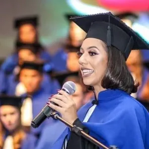 Ana - Prof de liderança - Vila Bela