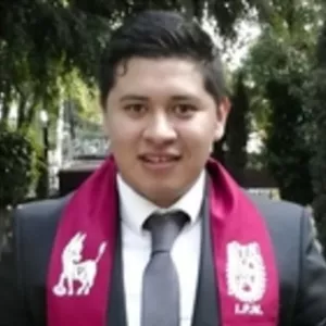 Daniel - Profesor de microbiología - CDMX