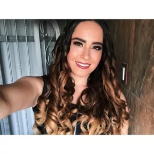 Linda - Profesor de comprensión oral- español - León