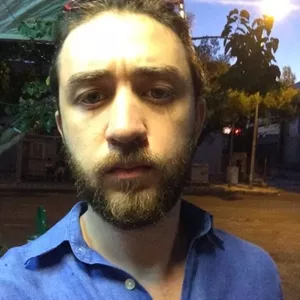 Oğuz - Klasik gitar öğretmeni - 