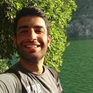 İbrahim - Satranç öğretmeni - 