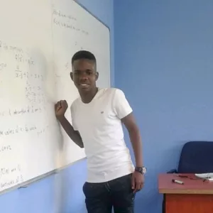 VUYOLWETHU - Agricultural sciences tutor - 