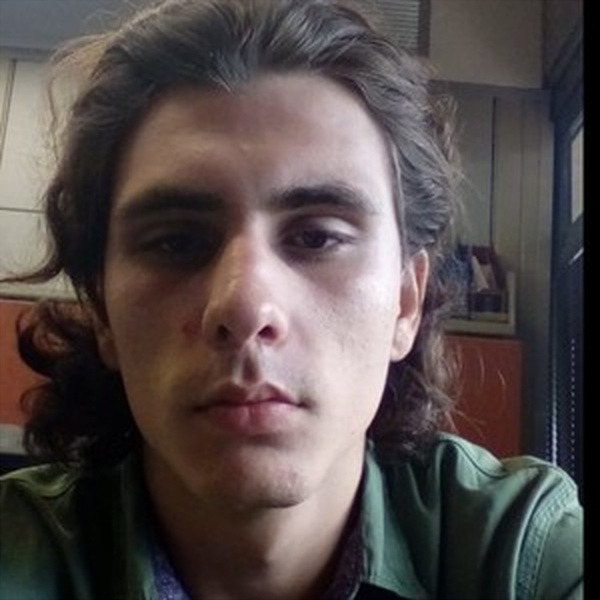 Emmanuel - Prof d'initiation informatique - Medellín