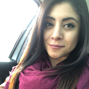 Johana - Italian speaking tutor - Napoli