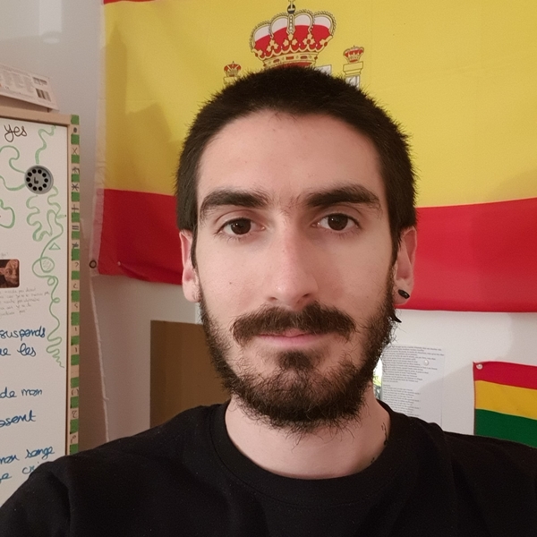 Julien - Professor de espanhol - Marseille 1er