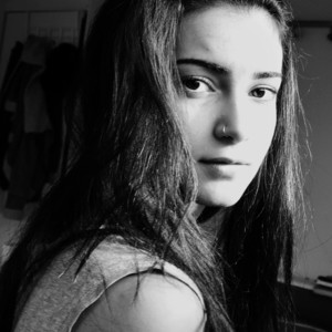 Nina - French tutor - Lille