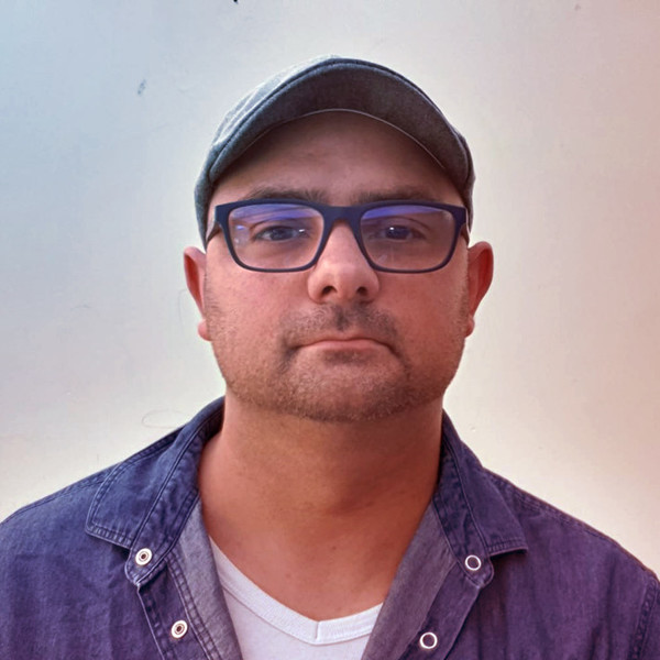 MARTIN - Professor de inglês - Bouafle