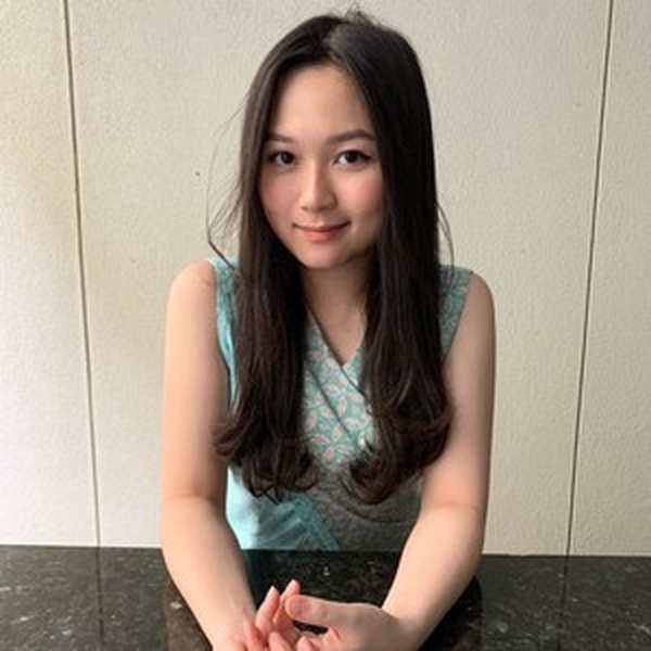 Valery - ESOL tutor - Kecamatan Kembangan