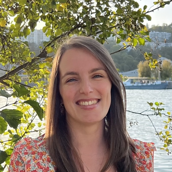 Caroline - English Tutor - Lyon 5e