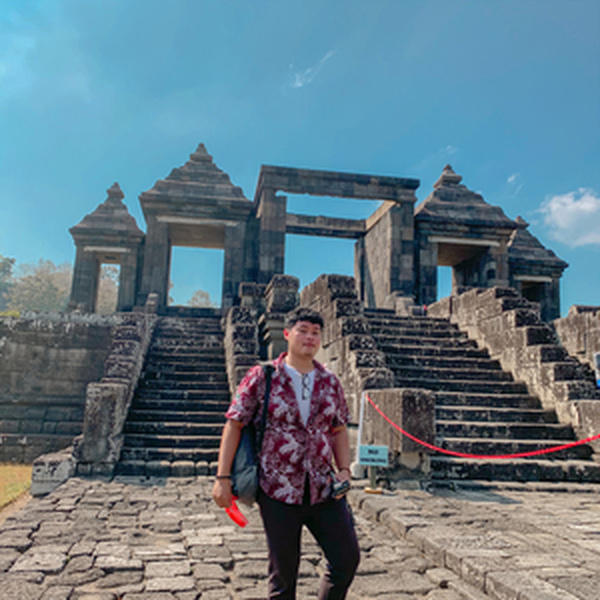 Riga - Indonesian tutor - Kecamatan Kalasan