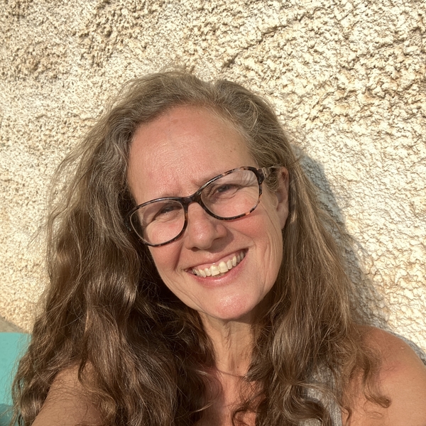 Penny - ESOL teacher - Figeac