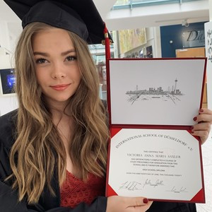 Victoria - ESOL teacher - Düsseldorf