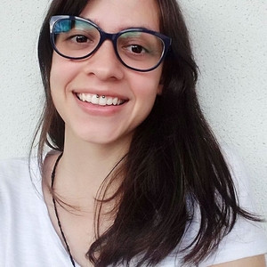Juliane - Biology teacher - São Paulo