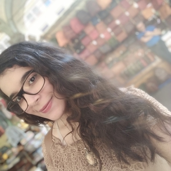 Camila - Spanish Tutor - Roma